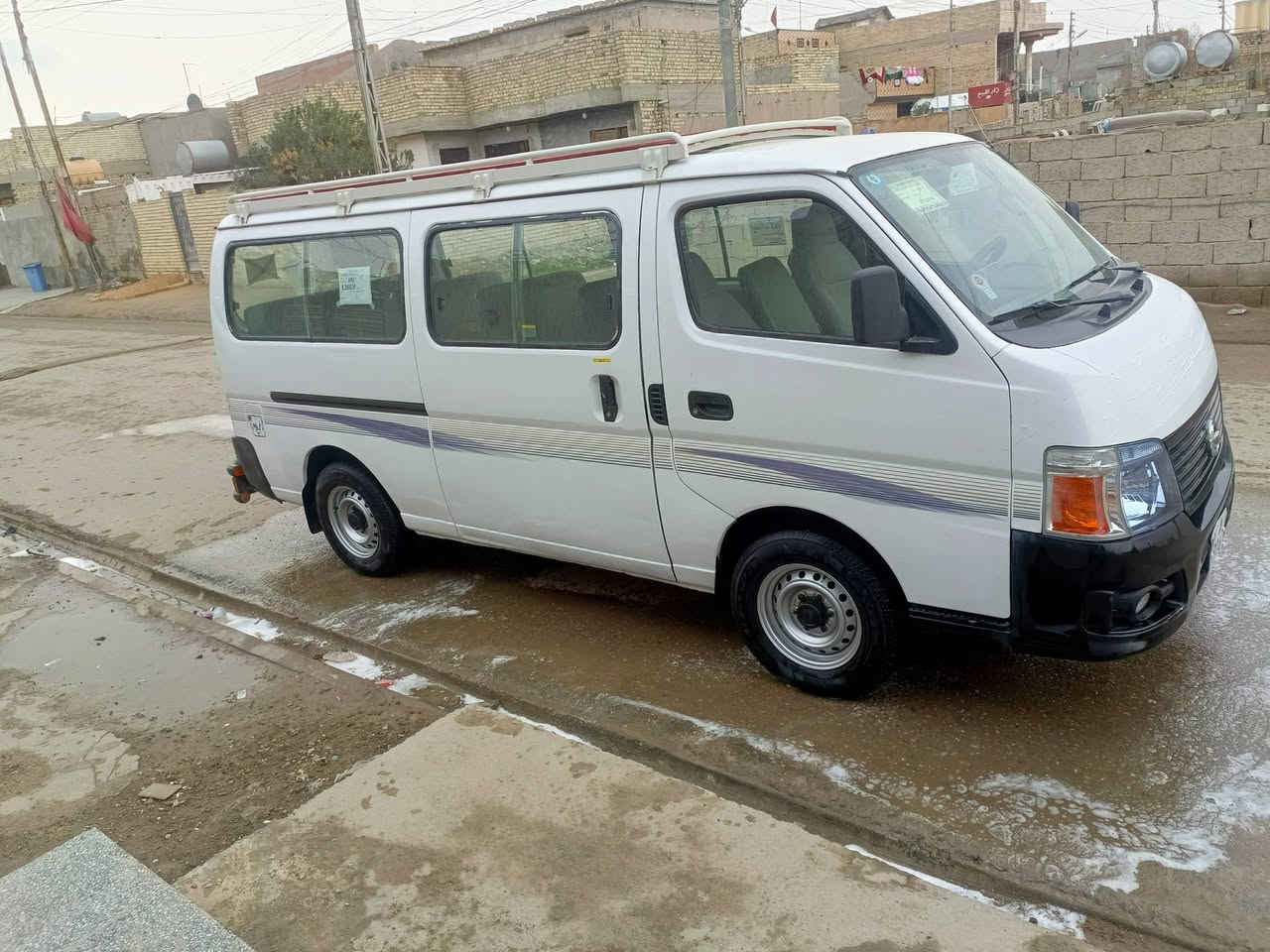 السلام عليكم
نيسان للبيع موديل 2009 رقم بغداد دولي

سياره كفاله مكينه كير اكسن حداديه تخم تاير 

دوشه عامه سيبايا درع 

مكان بغداد

***********

اخوان مكلف بالنشر
