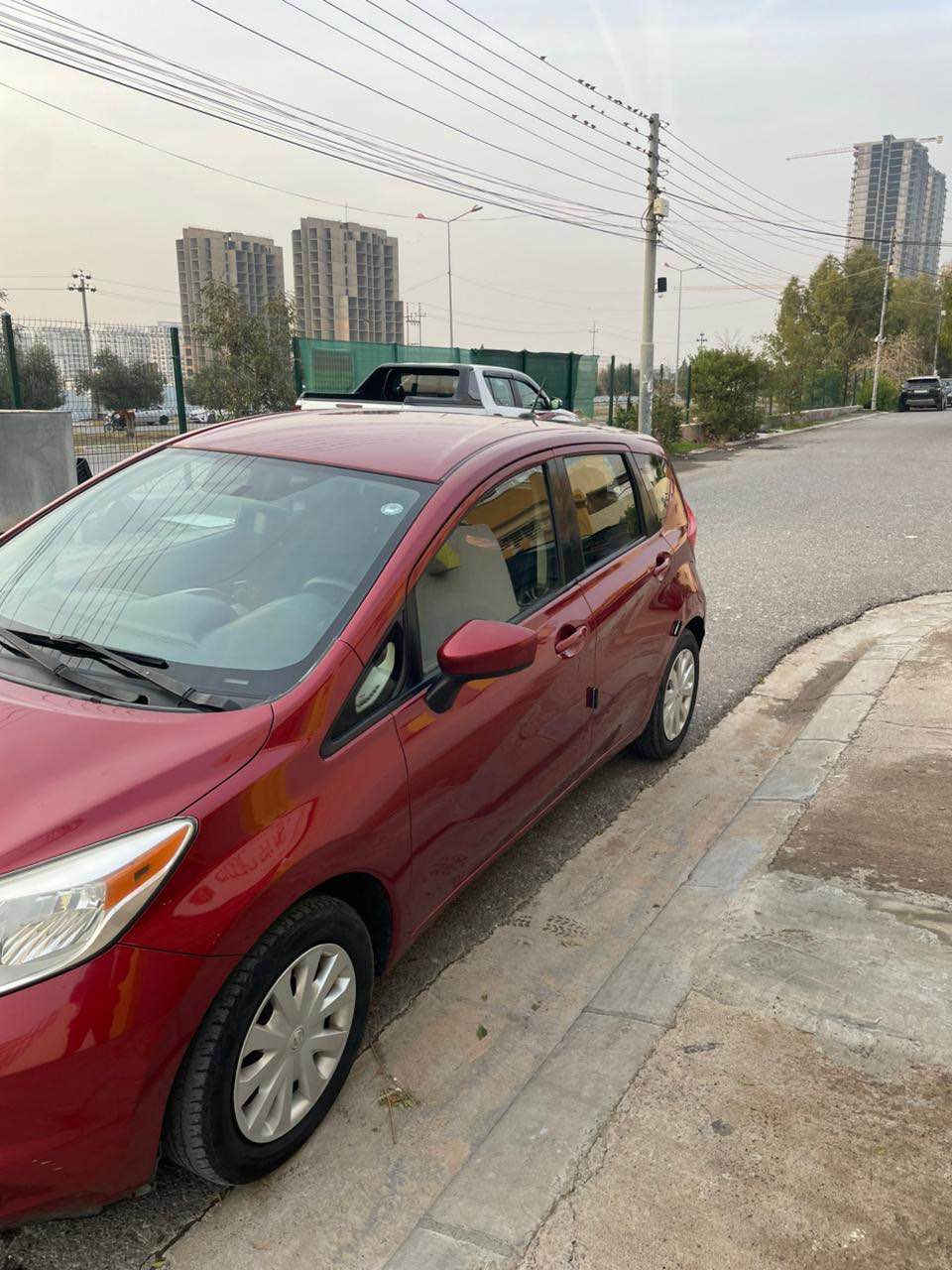 نيسان فيرسا نوت sv 2016
محرك ٤سلندر 1600
مابيها ولا قطعه محرك  كير بشرط 
ماشيه 112.000 مايل 
سعرها 97 ورقه وبيها مجال 
*********** Singapore
