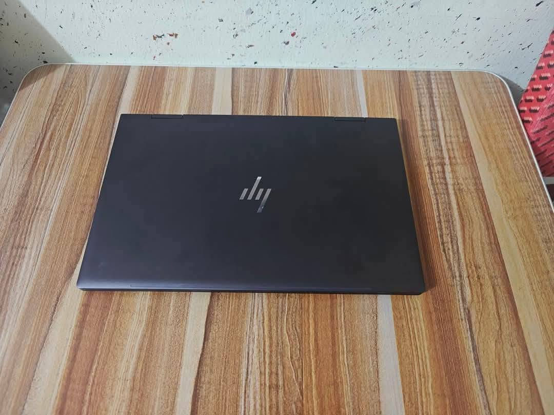 🔥 عرض خاص من ياسر للحاسبات | آخر قطعة 🔥
💻 لابتوب HP Envy x360 15 الجيل 11

🔥 خصم 5% على جميع الأجهزة لمدة 7 أيام فقط! 🔥

⏳ ينتهي العرض بتاريخ 2026/7/18
بعد انتهاء العرض يرجع السعر الاصلي

💰 السعر: 637 الف عراقي بعد الخصم✅
💰السعر: 670 الف عراقي قبل الخصم ❌

✨ مستخدم – نظيف جداً بحالة ممتازة

📌 المواصفات:
🔹 المعالج: AMD Ryzen5 5500u الجيل الحادي عشر
🔹 الرام: RAM:8GB
🔹 التخزين: M.2.SSD.256GB
🔹 كرت الشاشة: AMD Radeon Graphics
🔹 الشاشة: 15.6 إنج لمس وقلاب 360 
🔹نظام التشغيل: ويندوز 11 برو الأصلي

✨ المميزات:
✔️ شاشة لمس (Touch)
✔️ قابل للقلب 360 درجة (قلاب)
✔️ تصميم أنيق وخفيف

🎯 ينفع للاستخدامات التالية:
✔️ الدراسة والطلاب
✔️ العمل المكتبي وبرامج الأوفيس
✔️ التصفح واليوتيوب
✔️ تصميم خفيف وبرامج خفيفة
✔️ استخدام يومي عملي وسريع

🔌 منافذ الجهاز:
🔹 USB Type-C
🔹 USB 3.0
🔹 HDMI
🔹 مدخل سماعة/مايك
🔹 قارئ ذاكرة SD
🔹 مدخل شحن

🛡️ ضمان: 7 أيام تجربة
🚚 يوجد توصيل لكل العراق

📱 واتساب: ***********
📞 اتصال: ***********
