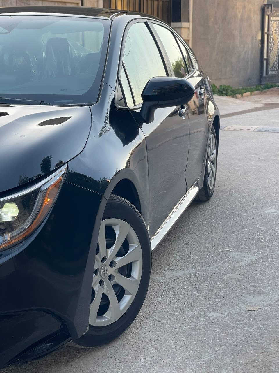 السلام وعليكم
للبيع /كورلا 2023 وارد امريكي موصفاتLE المعروفه هاند بريك بصمه+ رادار جانبي + تحذير الخروج عن المسار+قيادة ذاتيه+ سبورت وايكو +لايت زنون 
الحادث/ بسيط جدا بارد فقط الجاملغ لايسر بارد بسيط جدا بدون صبغ + بارد بالبنيد كلش بسيط  السيارة كفاله من الصبغ عدا الدعاميه لاماميه فقط 
الممشى/19 سابقاً حاليا 20 حقيقي 
السيارة صار 3 اشهر من دخوله وترقيمه 
السيارة بأسمي تحويل مباشر رقم بغداد 
مكان السيارة / بغداد  خضراء ( العامريه)
رقم صاحب السيارة/‭0781 882 9721‬
السعر150 وبي مجال شراي اتصل ودلل🌹
مااحظه/ مكلف بالنشر
