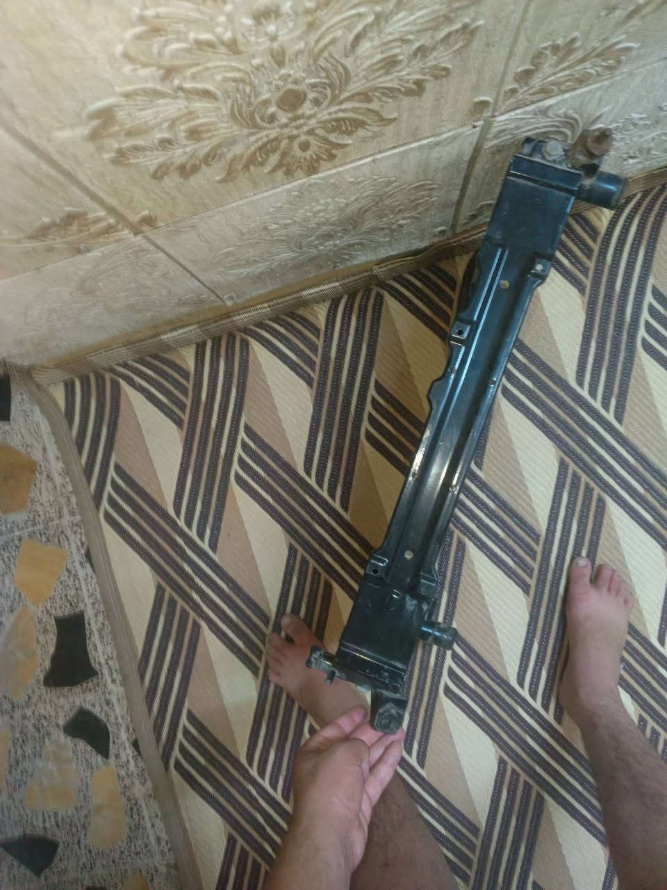 راديتر مال فتون مستعمل شهر حورنه الماكينه وفتحنا السعرر 50 الف مكاني حي جميله ***********
