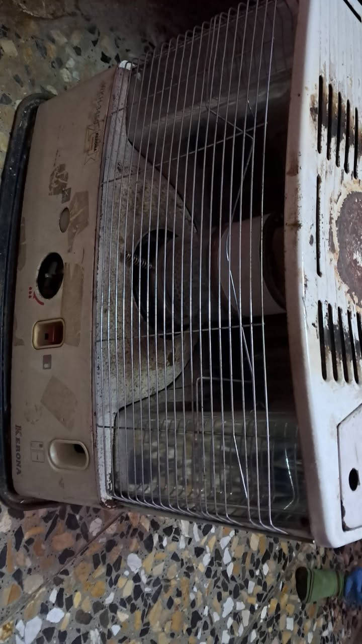 صوبه نفطيه للبيع الحجم الكبير مستعمله سعرها ٣٥ وبيها مجال مكاني الشعب نهاية حي اور


**إذا كنت صاحب هذا الإعلان وتريد حذفه لأي سبب، رجاءا أرسل رسالة إلى الدعم الفني**