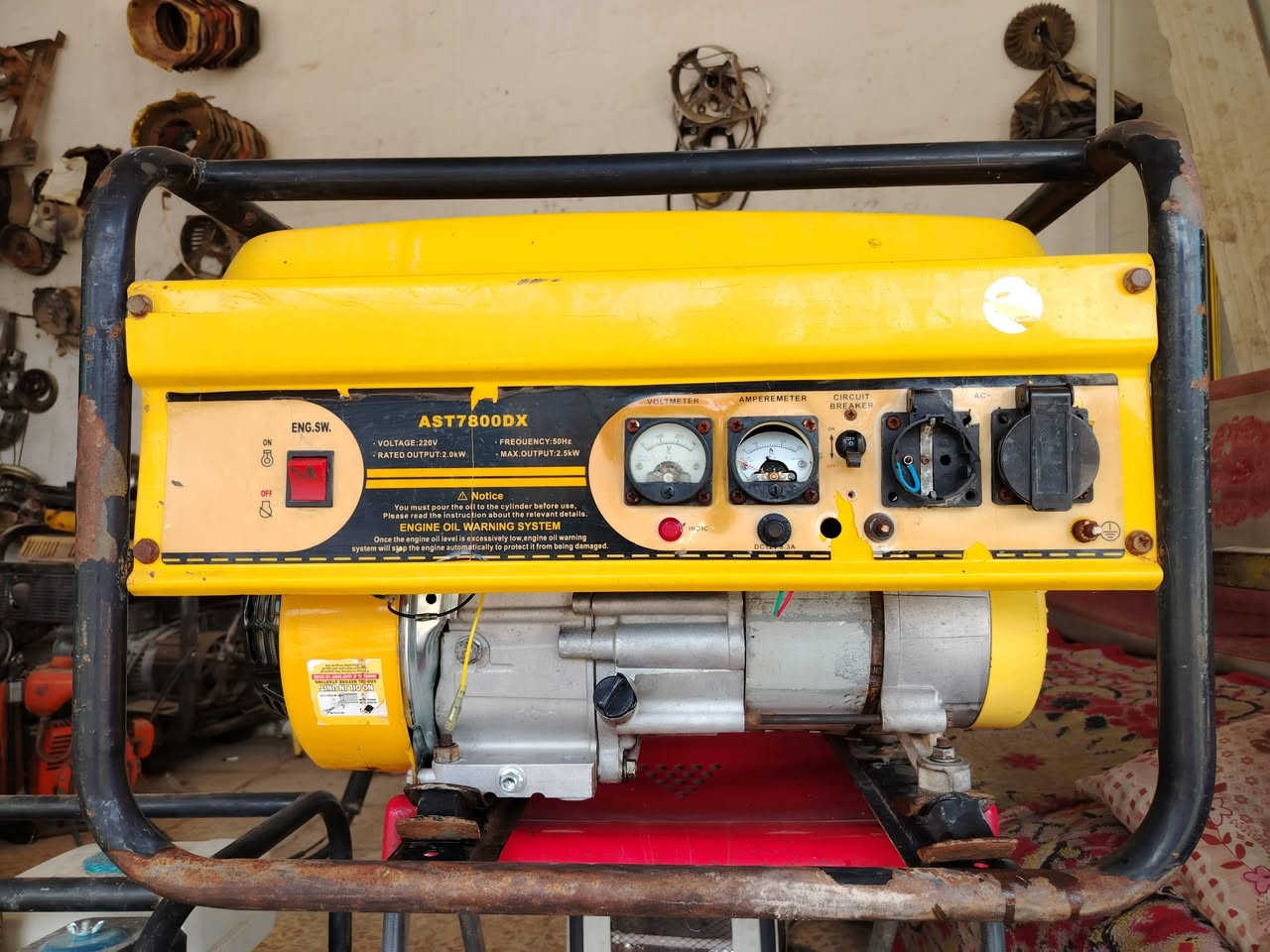 سلام عليكم مولد استره الاصلي كلش نضيفه اخو الجديد شغال علفحص لا مفتوحه ولا مصلح ١٢ انبير ملف نحاس شرط وبلاد شراي يدلل *********** #للجميع
