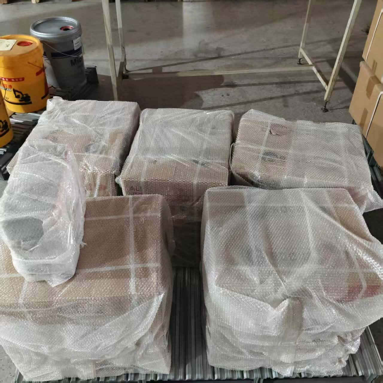 وصول ماكنة اللحام ميك + ولدن 20 - 120 امبير من شركة ايدون العالمية المتخصصة بصناعة مكائن اللحام
بسعر 80 الف 
يتوفر لدينا كارتات من نفس المصنع
يتوفر خدمة توصيل مجاني لجميع المحافظات توصيل فقط ***********
