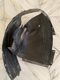 بطانه جاملغ الانترا طرف يمين اصليه موديل 2017 نضيفه جدا توصيل اكو توصي...
