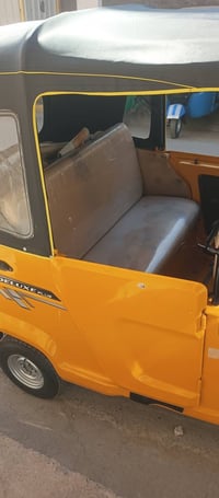 تكتك تفي اس جديدة اللبيع محرك مكفول موديل 2022 مكاني بغداد مدينة الصدر...