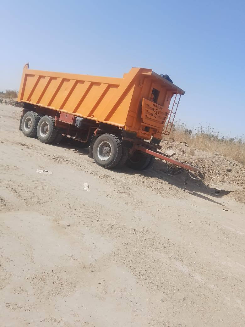 مقطوره للبيع طول7وربع  ذرعته 23متر موديل 24  تخم تاير ***********
