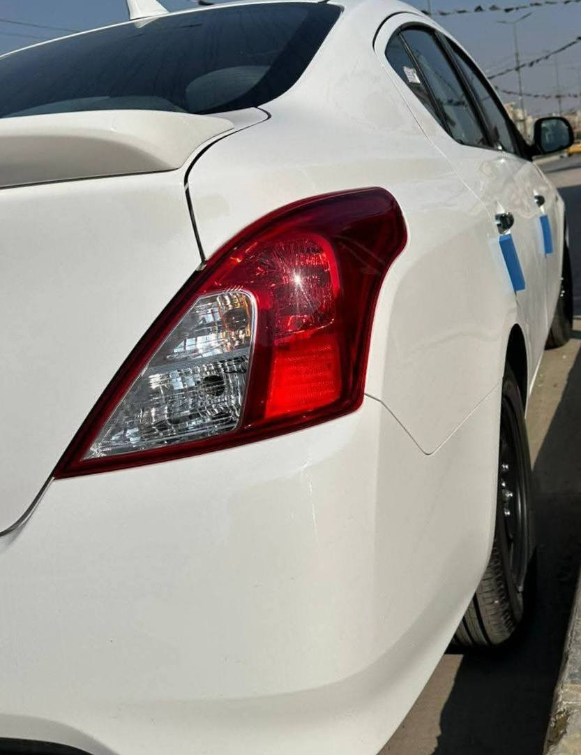 سلام عليكم 
للبيع
سني 24 هندي ماشيه ٢٩ الف رقم اربيل باسمي  سياره جديده كلش كفاله سبير منازل
مكان السيارة بابل
السعر ١٣١
*********** اتصل وتدلل
