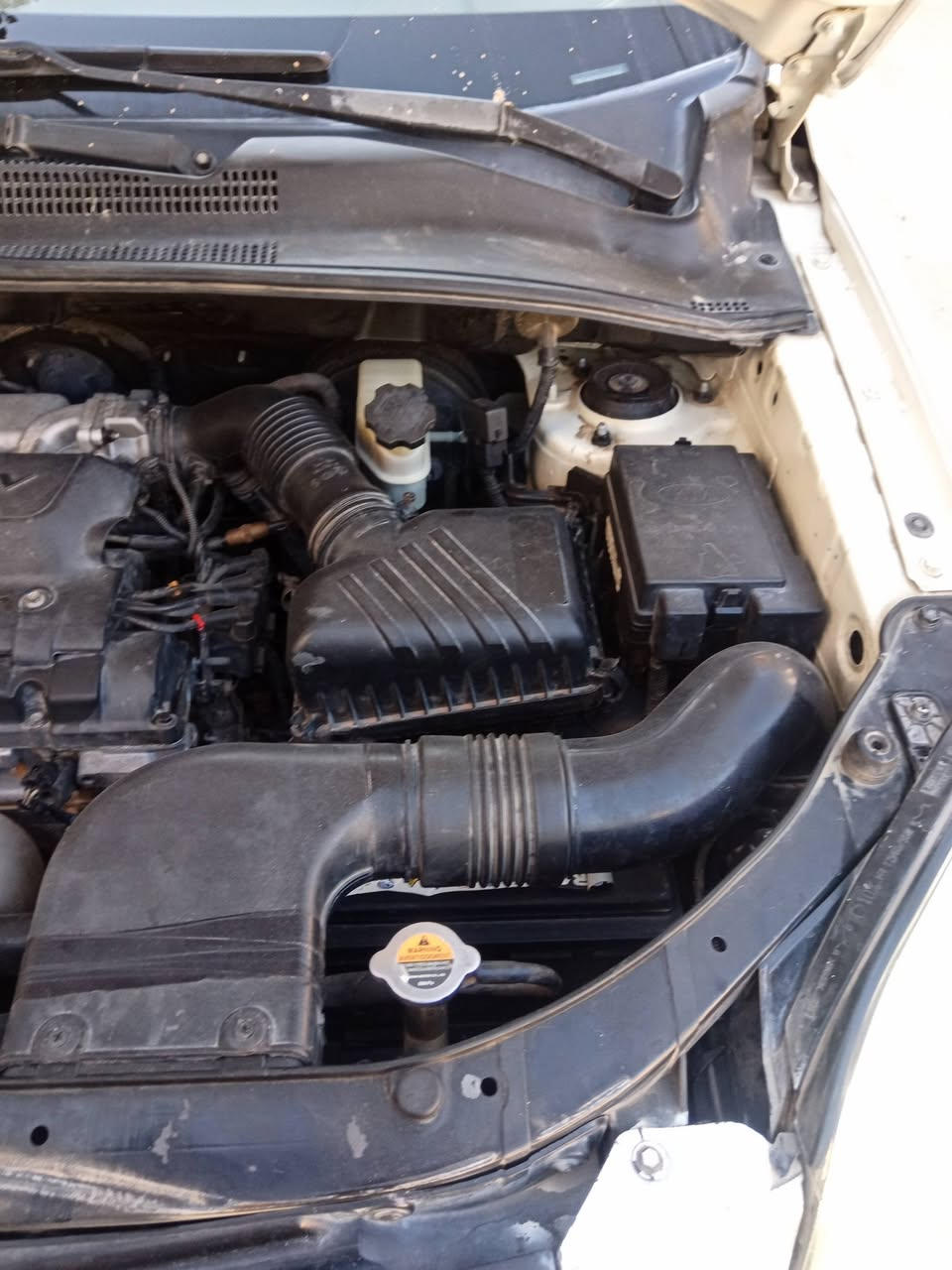 السعر ١٢٥ ديالى بعقوبة ما بيها صبغ فقط الاستيك باسمي سليمانيه رقم جديد انكليزي هزة ما صاقطه تبريد تدفئه شغال الاتصال *********** او ***********
