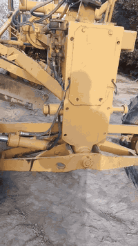 السلام عليكم كريدر 605للبيع جاهزه للشغل تفاصيل اتصال ع رقم ***********
