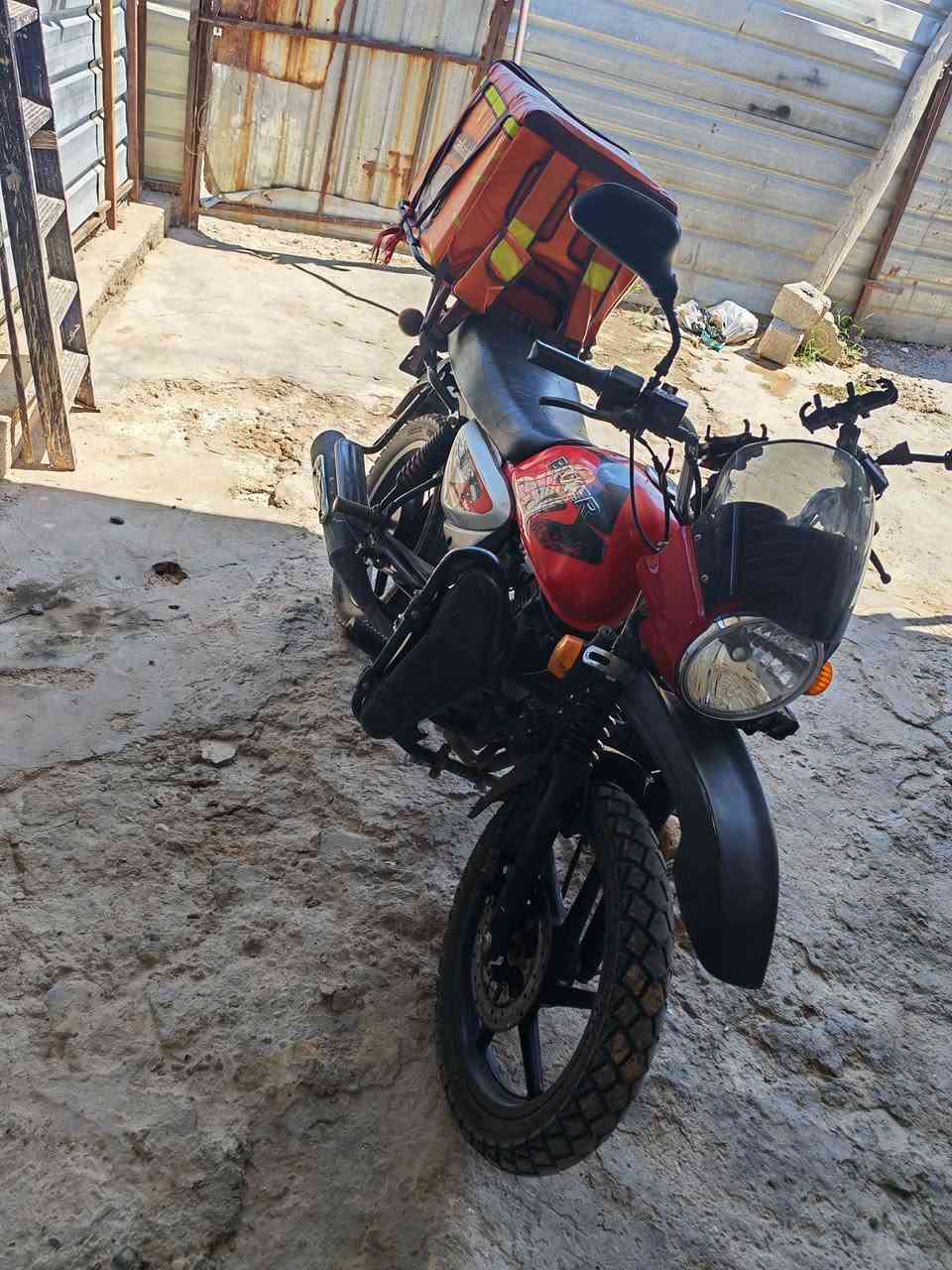 يا الله دراجه بوكسر مرقمه بغداد  مديل 2023 مكينه خرسه دراجه مناقصه شي بس غلاف زنجيل ***********
