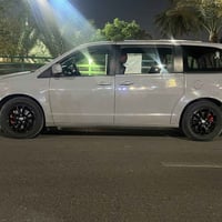 للبيع كرفان موديل 19 ماشية 88 تخم تاير جديد صدر جديد تغيير لون من اسود...