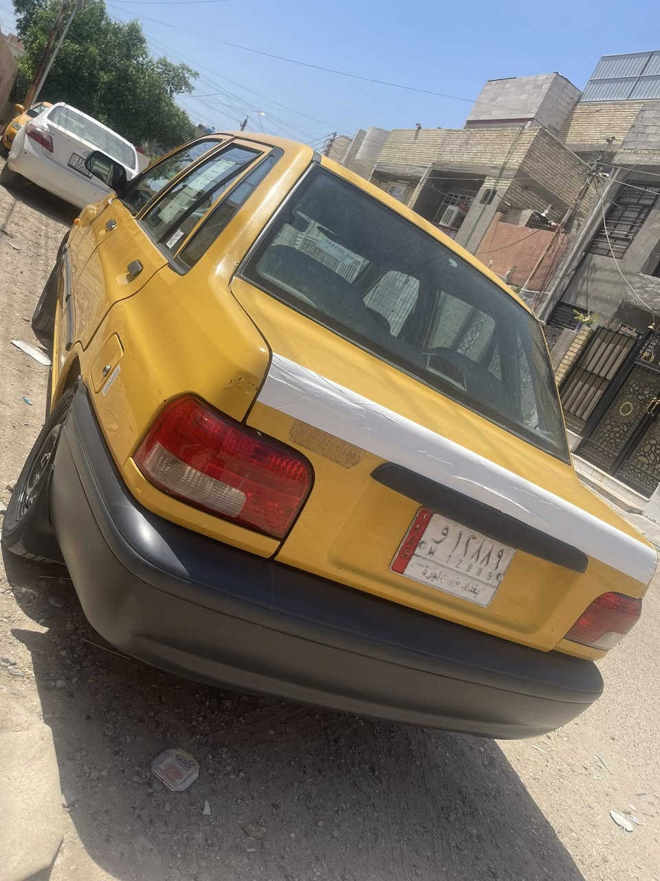 سلام عليكم سايبه للبيع مديل 14 سياره جاهزه مكينه توني شادها كير كفاله غرفه جديده دوشمه جاهزه تبريده عوزه غاز فقط صدره جديد مناقصه هيه غرامه مصفره مداور ثاني يوم سعر 28 بيهه مجال قليل مكان سياره شعب ***********
