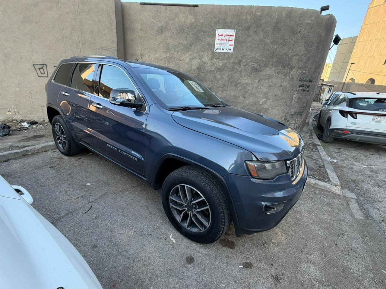 موديل 2021
93000 كم 
سلايد
جلد 
مقاعد الامامية كهرباء
شاشة
كاميرا خلفية
رادار جانبي
بصمة
6 سلندر 3600
***********
