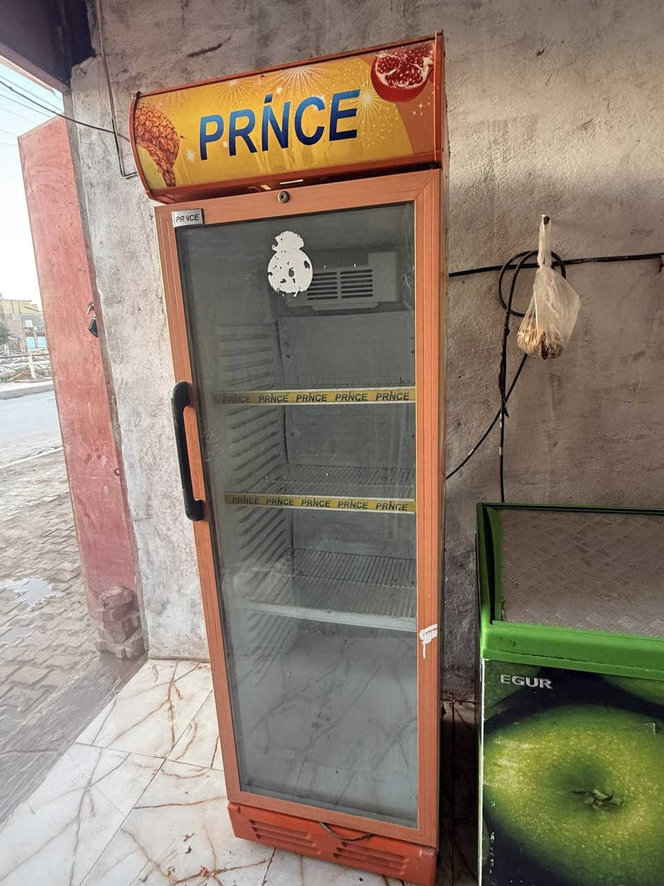 عارضه شرط التجميد ومجمده عارضه شرط التجميد والنظافه مكان الشطره قرب المقصبه القديمه ..واتساب او اتصال***********
