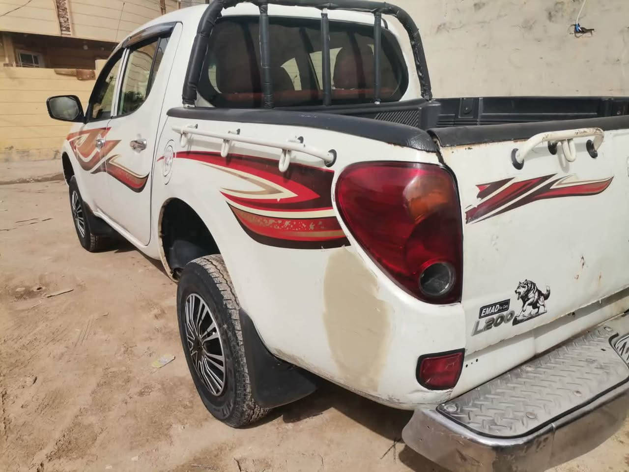 متسي بوشي
L200
موديل 2009
محرك كاز 3001سوبر جارج
اصل السيارة كاز محوريهة كاز ستاركس
سنوية باسمي
سيارة كفالة عدا الجاملخ مال بدي بي معجون موضح بصورة
رقم بغداد مشروع وطني بغداد, العراق


**إذا كنت صاحب هذا الإعلان وتريد حذفه لأي سبب، رجاءا أرسل رسالة إلى الدعم الفني**