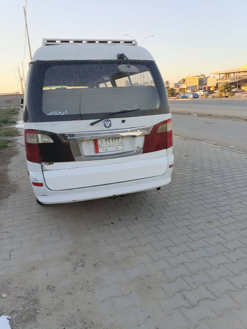 ***********
للبيع
