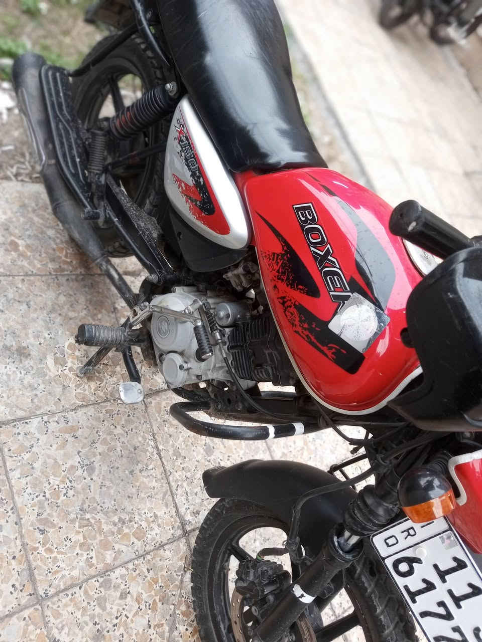 بوكسر جبلي ٢١
صافيه شلعه معدل نعومه 
مابيه نقص كامله رقم تحويل ثاني يوم  تجي تفحص وشوف بعينك مكان سيديه او حي عامل موجود 
الاتصال***********
السعر ١٨٥٠وبي مجال
