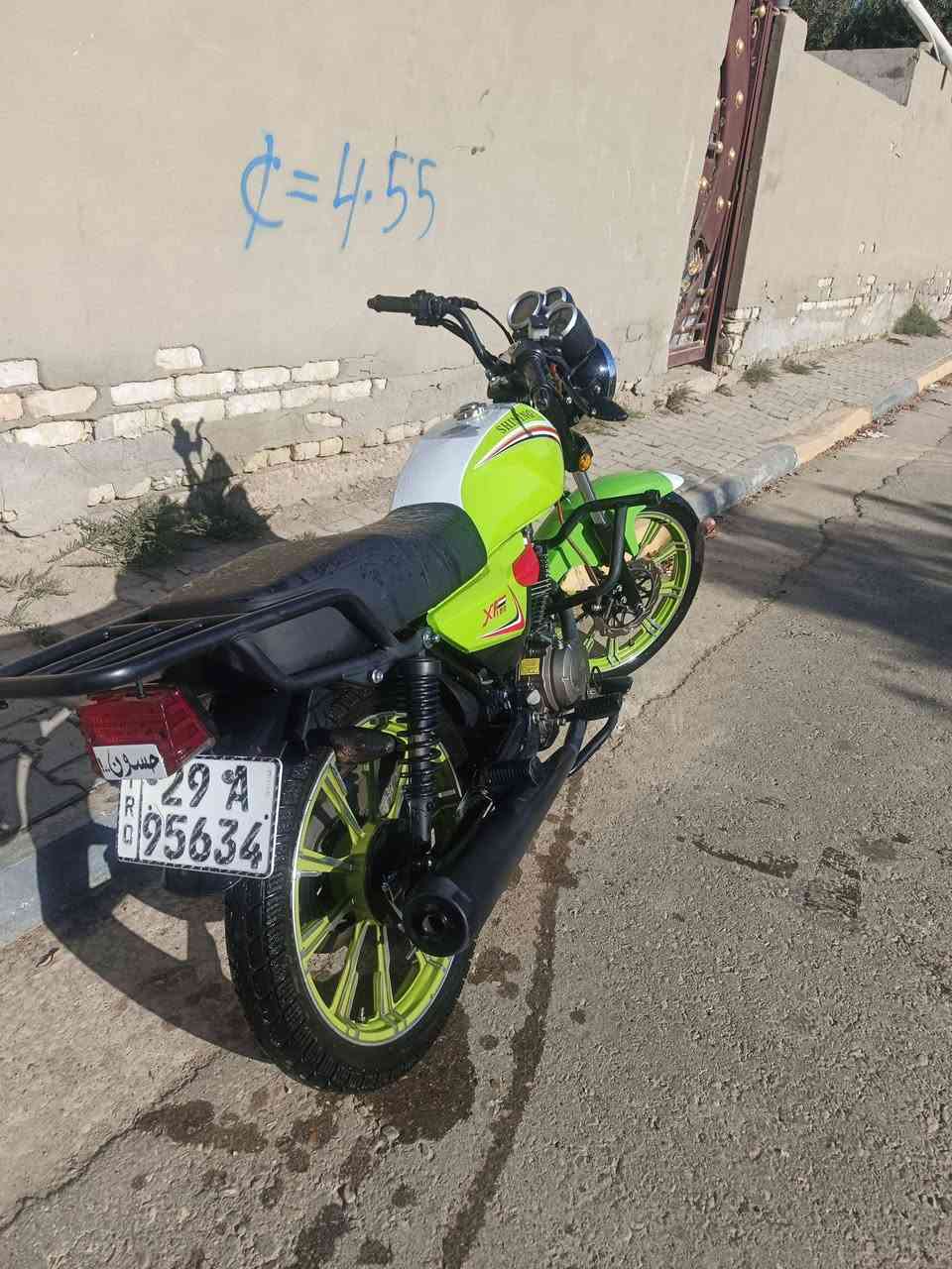 شاينك للبيع
موديل 23 مرقم واسط 
مكفولة كفالة عامة 
وهذا رقمي ‏‪***********‬‏
