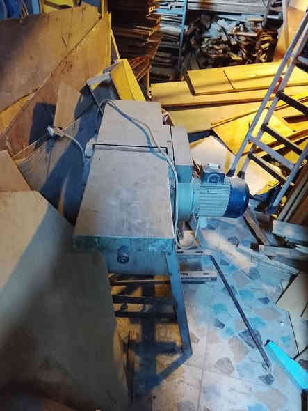 متاح رنده نمساوي السعر 300 وبيهه مجال الاستفسار ***********
