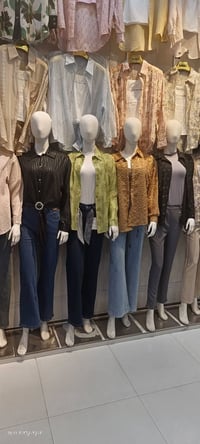 للبيع ملكانات نسائي مستخدم جدا نضيف بغداد سوق عريبة للاستفسار 07711822...