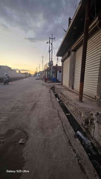 محل للإيجار يصلح لـ حلاقة رجالي / صالون نسائي / مخبز / صيدلية موقع ممت...