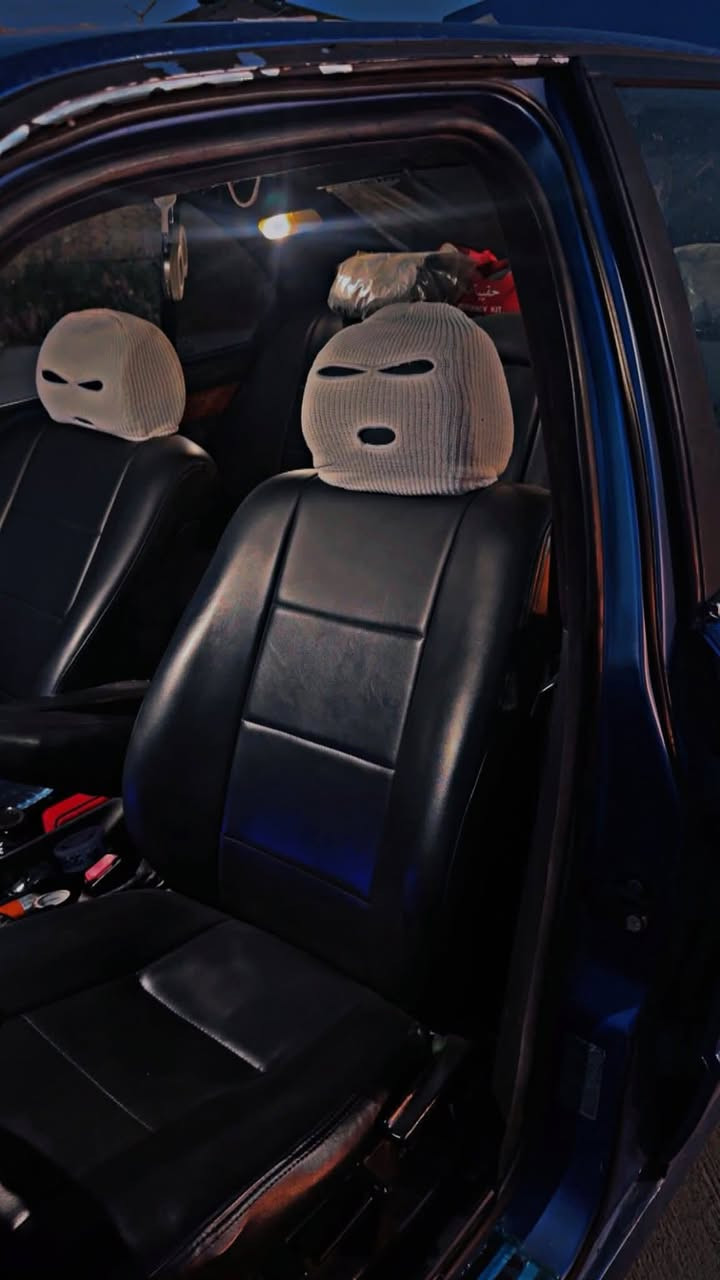 سلام عليكم بي ام 525للبيع لون مميز رقم كركوك صبغ عام لجماليه ما بي اي نقص 4 جامات كهربائي سقف اسلايت دبل ارباك 4 طيرات جديد صدر جديد محرك ما مفتوح سعر 75 وبي مجال الي يريد خاص موجود او يخابر عل رقم ***********
