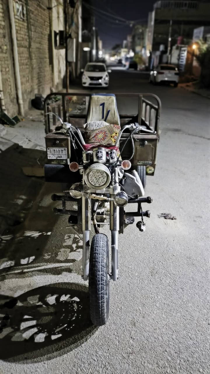 السلام عليكم  

ستوته للبيع زنجاري مديل 2012 رقم الماني مداورثاني يوم ستوته جاهزه كله جديد اكسن جمره محرك 24 مفتوح السعر خاص
مكان النجف الاشرف شارع مطار


**إذا كنت صاحب هذا الإعلان وتريد حذفه لأي سبب، رجاءا أرسل رسالة إلى الدعم الفني**