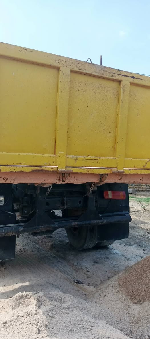 البيع البي موديل 79بلادي قلاب مكينه 28 جديد مجموعه جياف تايرات صاج 22ونص كير 25جديد شاصي مكفول كفاله عامه السياره ألماني  رقم أنبار  الإنكليزي  سياره بسمي  مكاني رفاعي  رقم *********** 078 ) (***********
