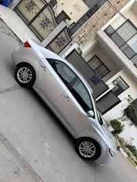 سيارة كيا سيراتو خليجي 2011  شرط كير محرك صدر امامي خلفي جاهزها اربعه ...