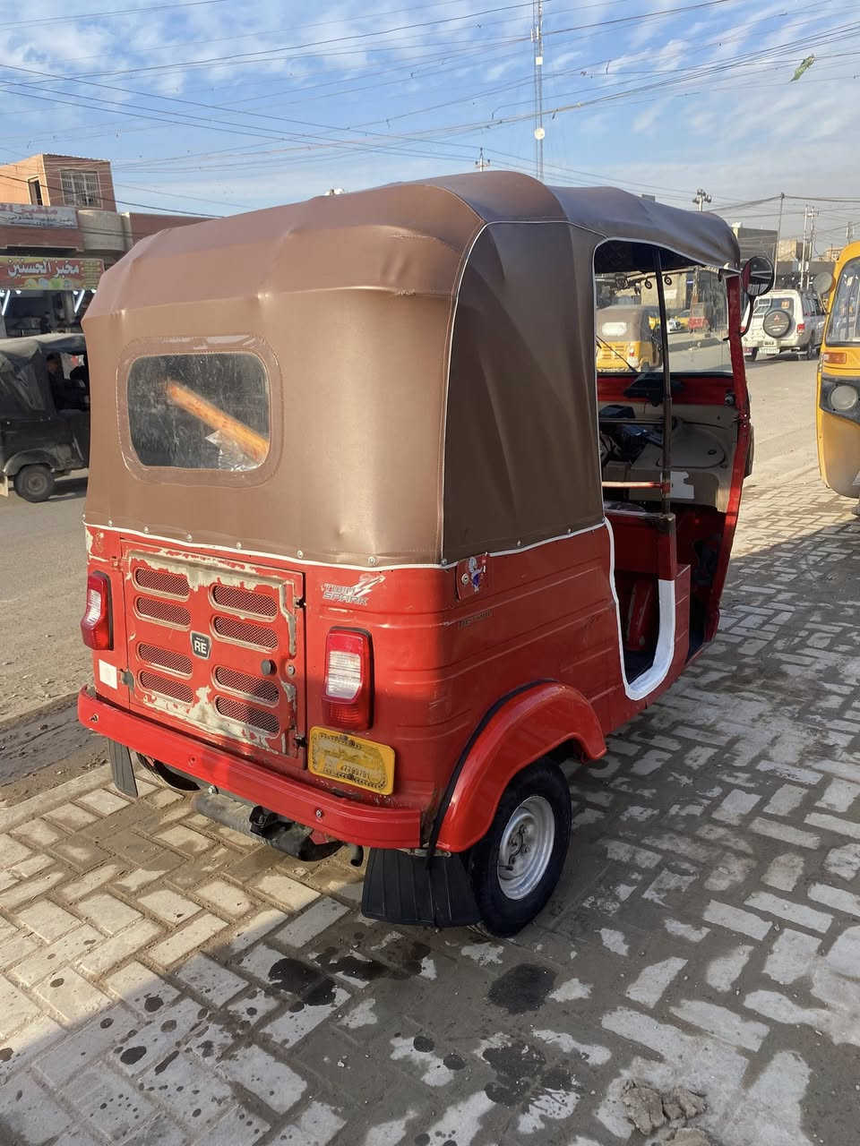 سلام عليكم موديل ١٨ مكفوله من صبغ ومعجون بلاديه رقم وسنويه بسمي سعره ٤٩٠٠ بيه مجال بسبع قصور مكاني ***********
