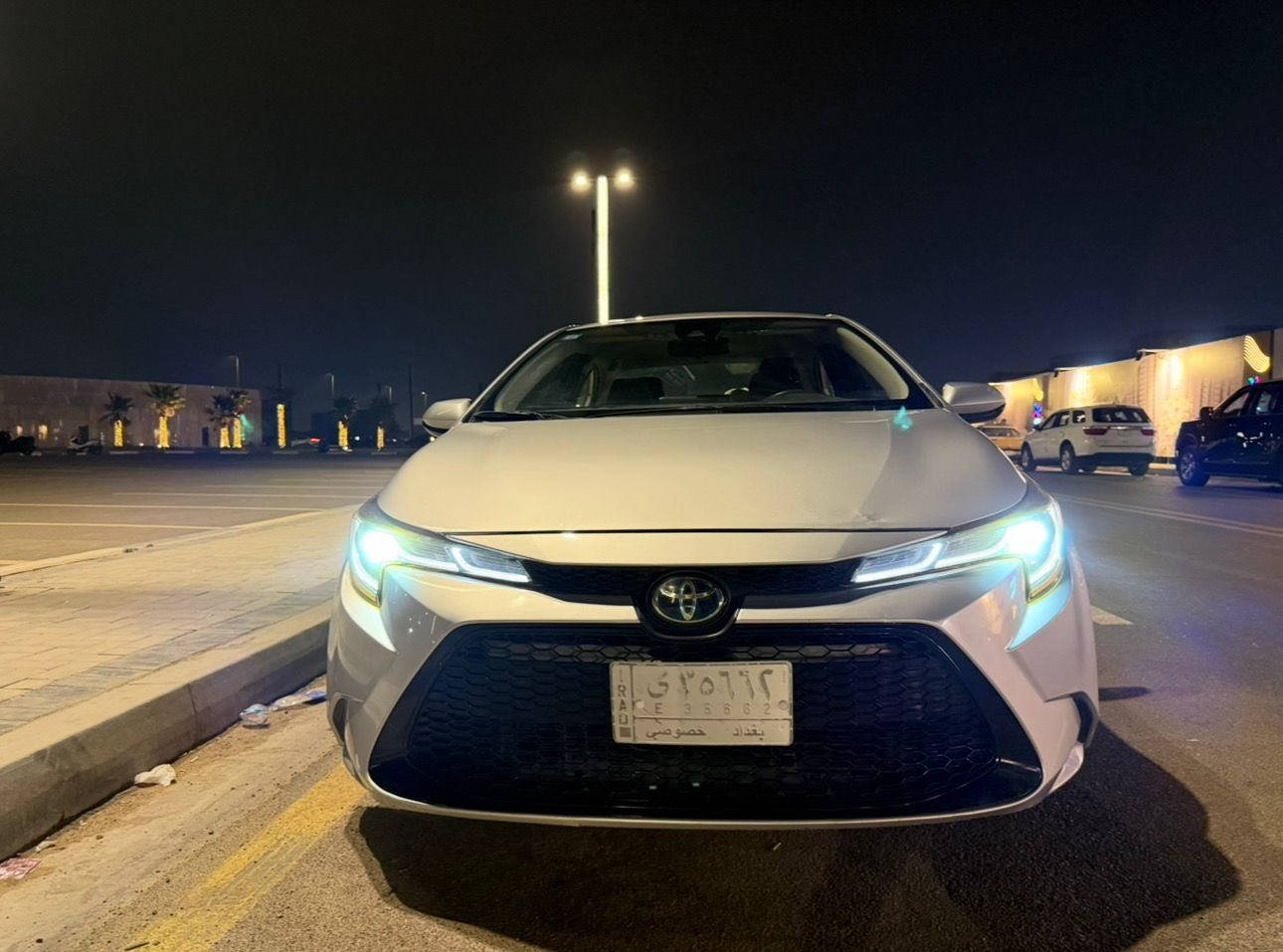 ⸻
🚗 للبيع كورلا 2022 هايبرد ياباني – فرصة 

كورلا 2022 هايبرد ياباني
ماشية 95 ألف كم
اقتصادية جداً بالبنزين
حالة ممتازة ونظيفة
صبغ أصلي
جاهزة للفحص بأي مكان
استعمال شخصي

💰 السعر: 145
📉 بيها مجال بسيط

📍 الموقع: بغداد – حي الجهاد
📞 الاتصال / واتساب: ***********
