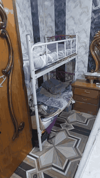 جرابي البيع طابقين السعر 85الف ماخذهن 150الف اليردهن يتصل عل الرقم 077...