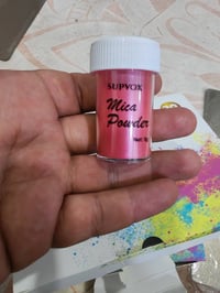٢٠ قطعة • مستحضرات تجميل