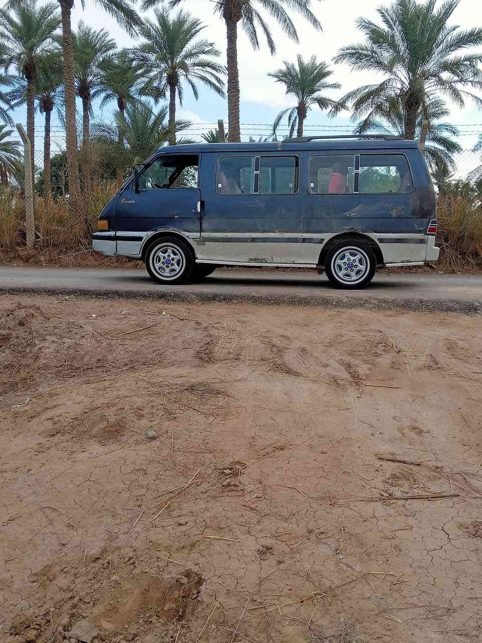 للبيع كيا بسته موديل 95 كفاله كير محرك اكسل سنويه نافذه صار شهر السعر 35وبيها مجال  ***********
