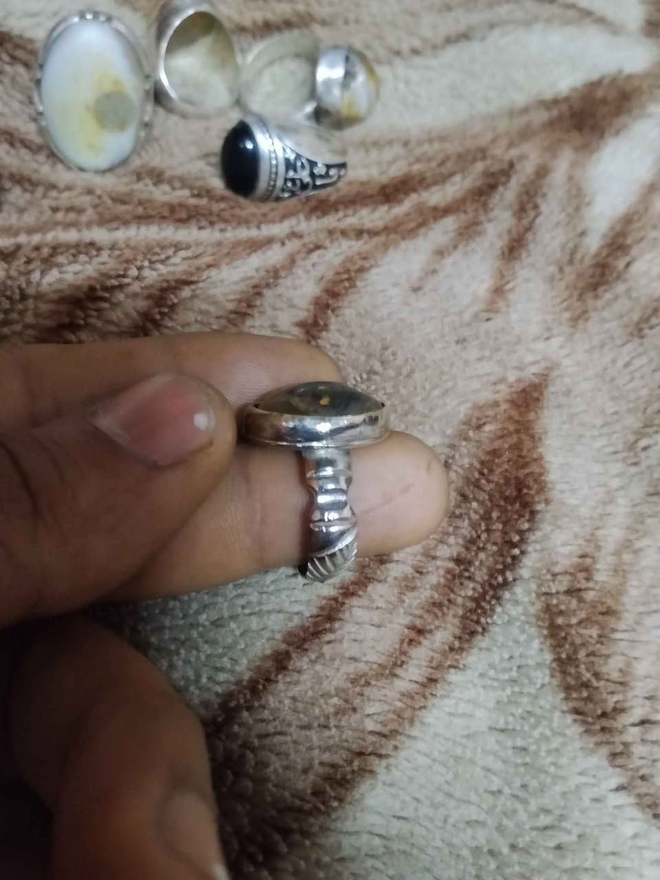 سليماني عين سوده مصور  كلمه ياس والم البصرة, العراق


**إذا كنت صاحب هذا الإعلان وتريد حذفه لأي سبب، رجاءا أرسل رسالة إلى الدعم الفني**