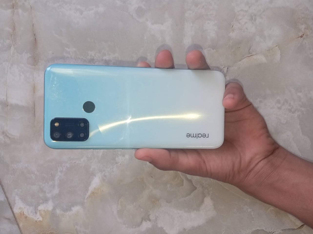 realme7i
جهاز نضيف مبدل شاشه فقط اصليه وكاله اي عطل مابي شغال من كلشي الذاكرة 128 والرام 8 استخدام بيت تجي تفحص وتأخذ مكاني نجف ـ مشخاب الشراي يراسل الصفحه 
الجهاز بطاريته: 5000ملي امبير
الشاشة:90 هرتز 
40فريم ببجي
الكامرة:64 ميكا بكسل
المعالج: Snapdragon662
شحن سريع 
السعر 75الف وبي مجال بسيط.


**إذا كنت صاحب هذا الإعلان وتريد حذفه لأي سبب، رجاءا أرسل رسالة إلى الدعم الفني**