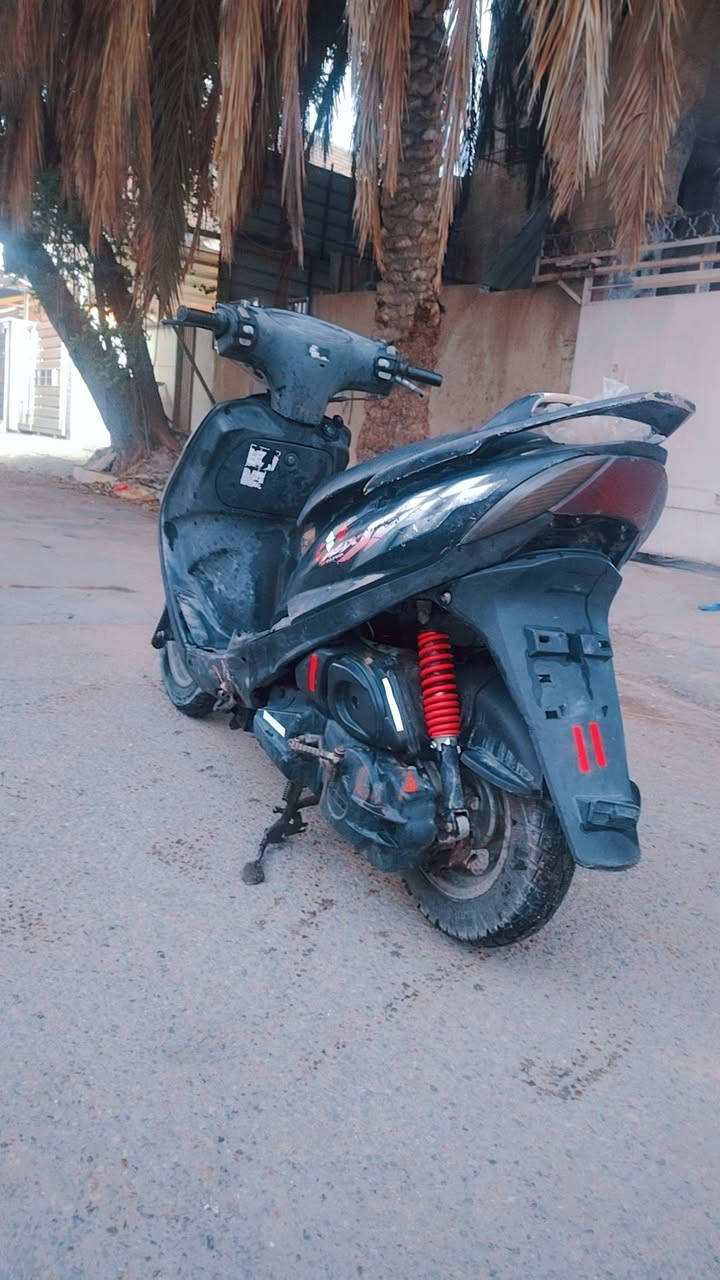 اللهم صلي على محمد وال محمد
دراجه ماكس ١٤٠ سلف هندر كهربائيات كله شغاله ستاند صفح وستاتد تعليك محرك ناشف لاتبخير ولا تنقيص
كفرات اصليه مختم أوراق بيه
كفرات ختم واحد ع شرط
قفل جنطه قفل ستيرن
مكاني بغداد لبياع السعر 275 وبيه مجال
*********** خابر وتدلل
