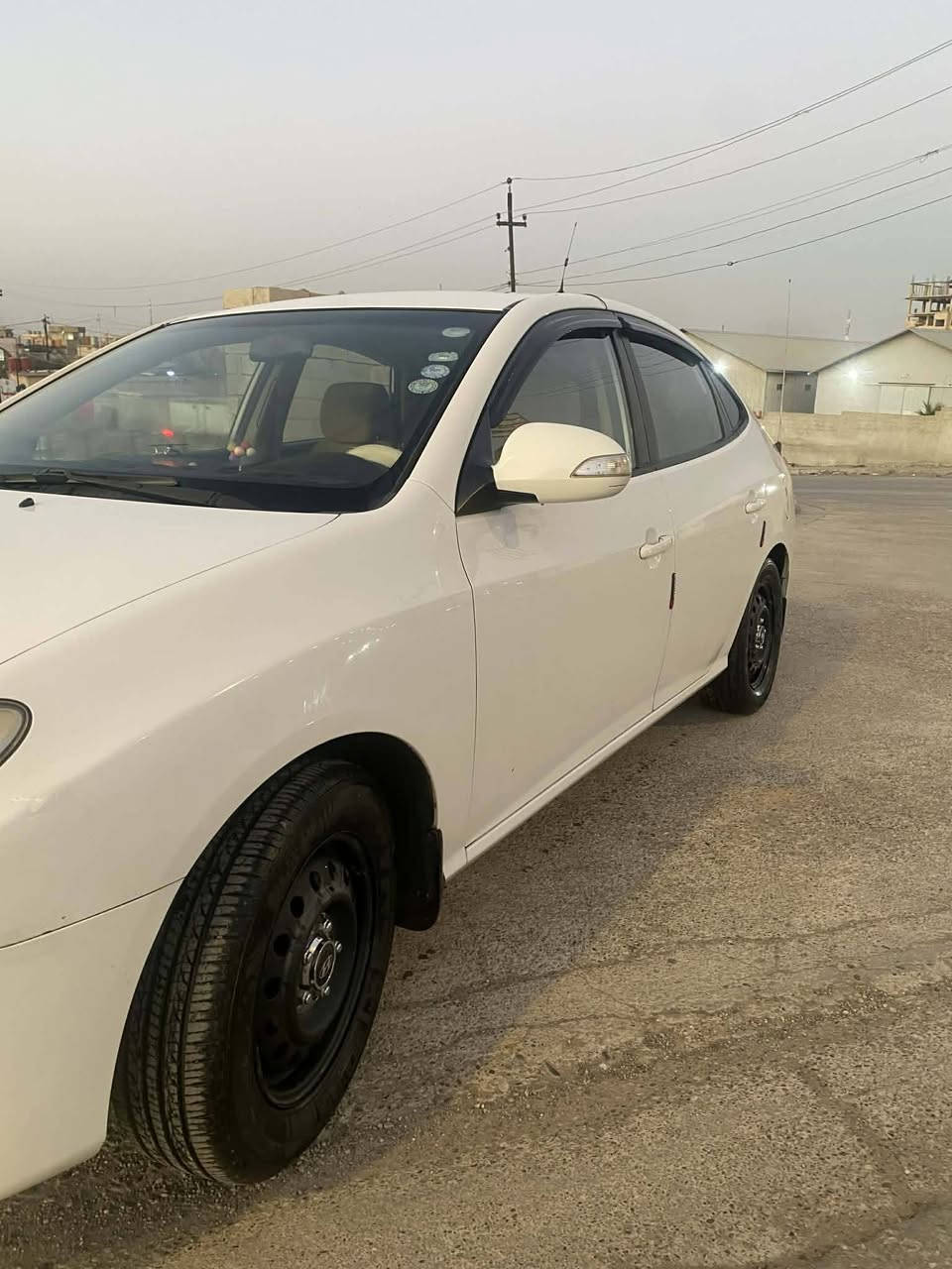 النترا 2010 للبيع
المقدس معروف مواصفاتو 
هزه وسنويه جديده 
تواير جدد 
محرك مامفتوح 
ماشيه 116 حقيقي 
قطره صبغ مابيه 
اشاير مري 
محرك 16 دوش 
السعر 124 وبيه مجال قليل 
‏‪+9647518865635‬‏
