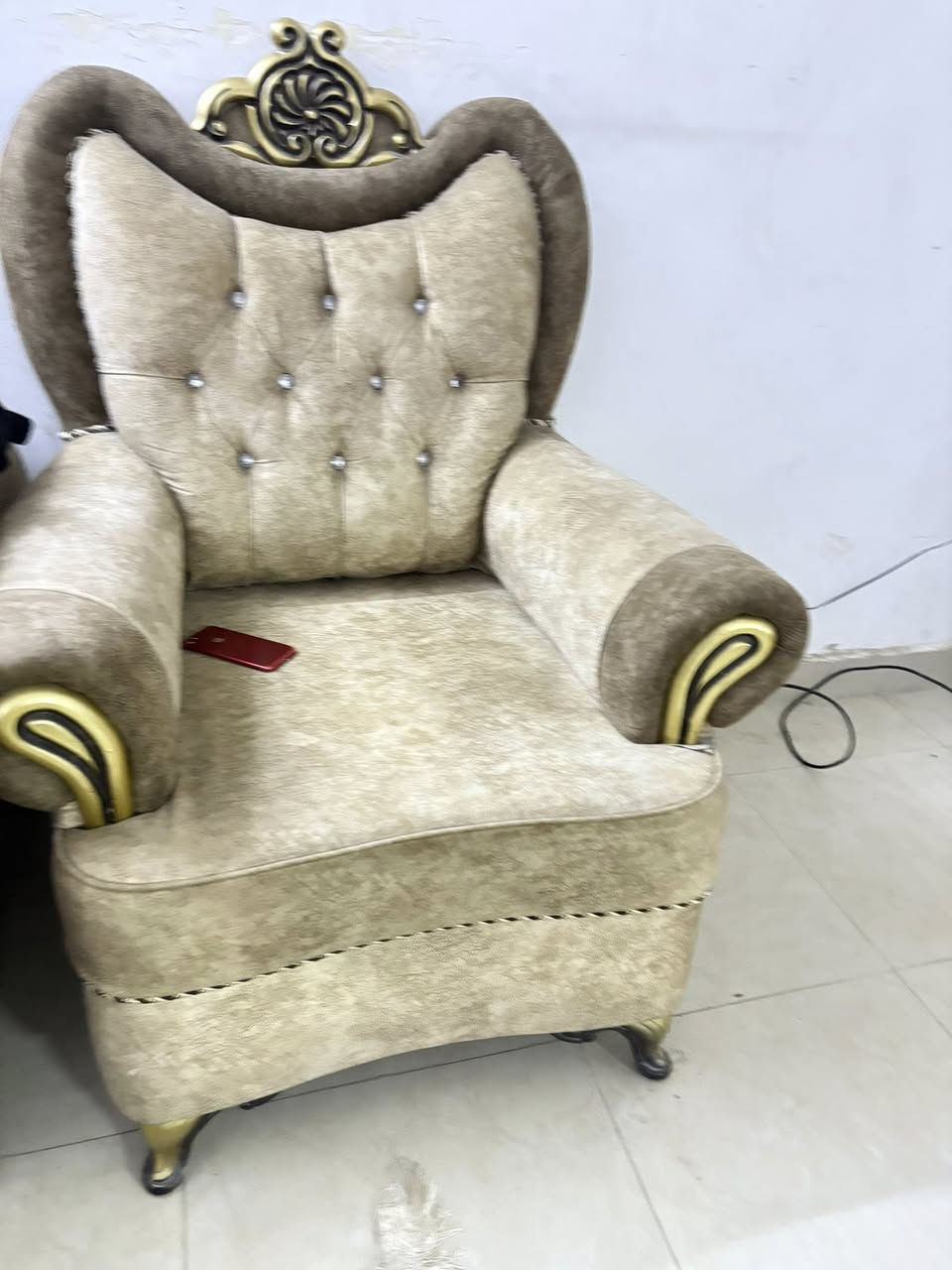 تخم ست قطع للبيع سعره 450 عنوان دورة حي شرطة***********
