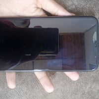 ايفون ١١ برو ماكس • ٦٤ • كامره امغوشه