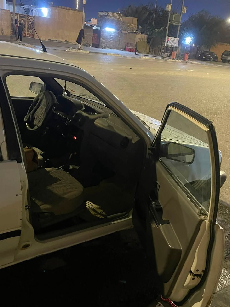 السلام عليكم 
سايبا للبيع ٢٠١٢ رقم بصره تبريد شغال  جاهزه من كلشي السعر ٢٥ وبيها مجال قليل 
للاستفسار 
***********
