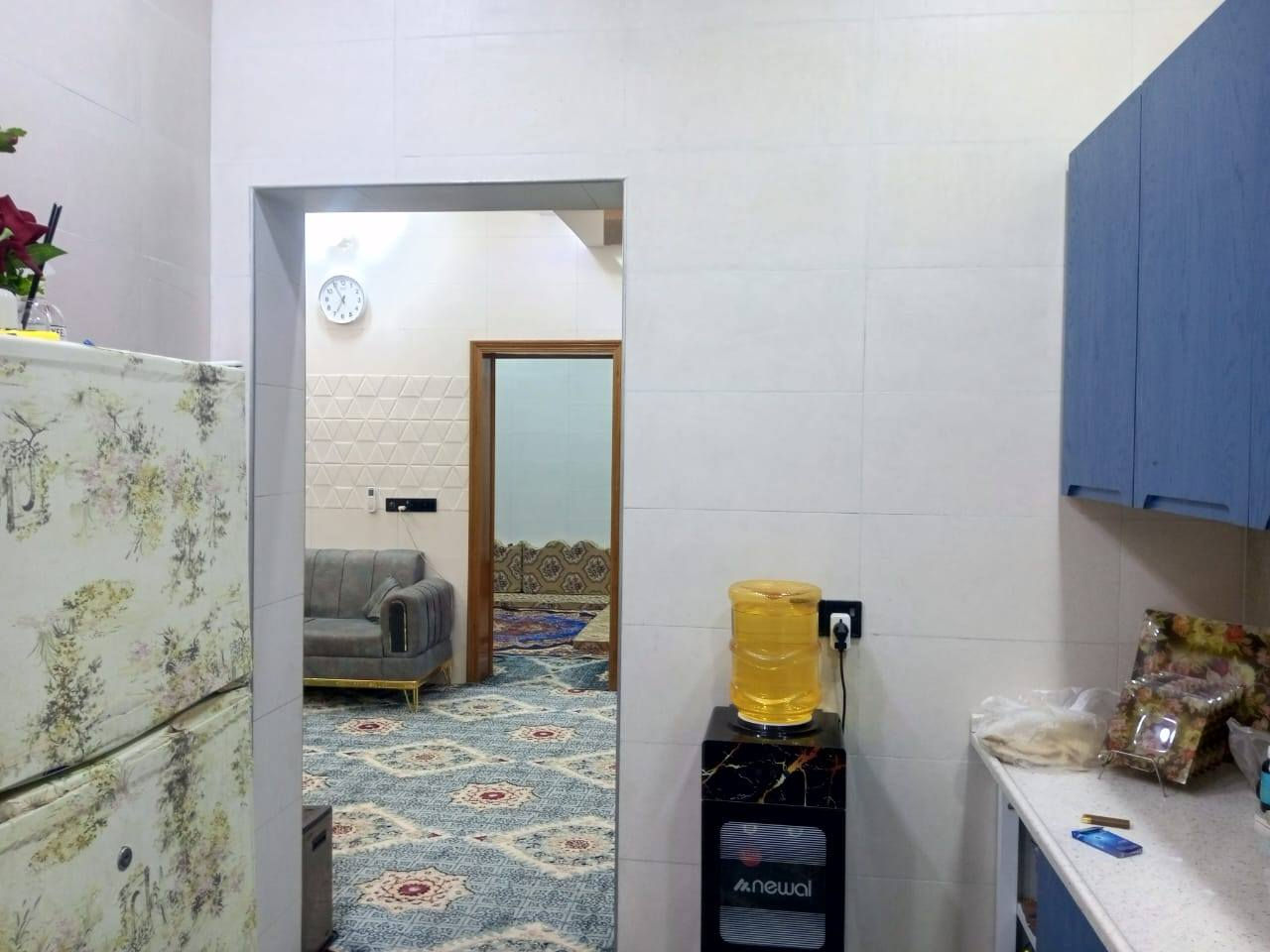 سند 25طابو زراعي إقرار محكمه السلام عليكم بيت للبيع المساحه ١٠٠ متر  طابق واحد بناء طابوق درجه اولى يحتوي على غرف سقبال وصاله ومطبخ وصحيات داخليه و خارجيه يصلح سكن أو حسينيه العنوان كربلاء البوببات عمود ٧٨ مجاور شركة. الكرار  بيع مستعجل سعر مناسب استفسار اكثر الاتصال بالأرقام التالية
***********

0781379413`
