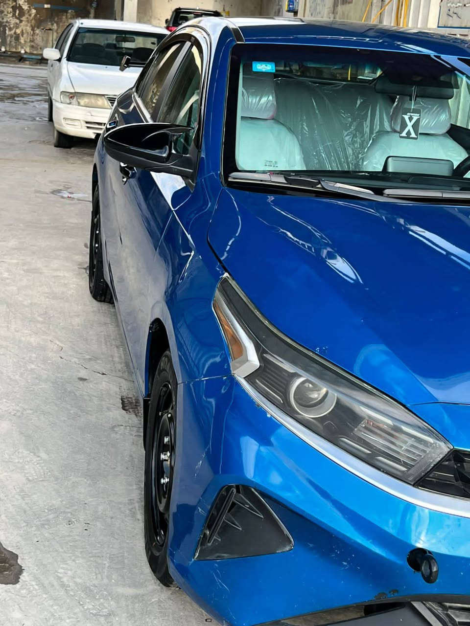 فورتي 22 معوقين باقيلهه سنه ونص وصير حره كلين تايتل كير عادي سعر 130///*********** العنوان بغداد ابوغريب عرب عباس
