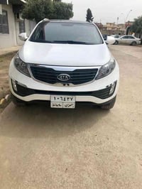 كيا اسبورتج 2011 كلين فول موصفات   بانورما مري شفط إشاره في المري داخل...