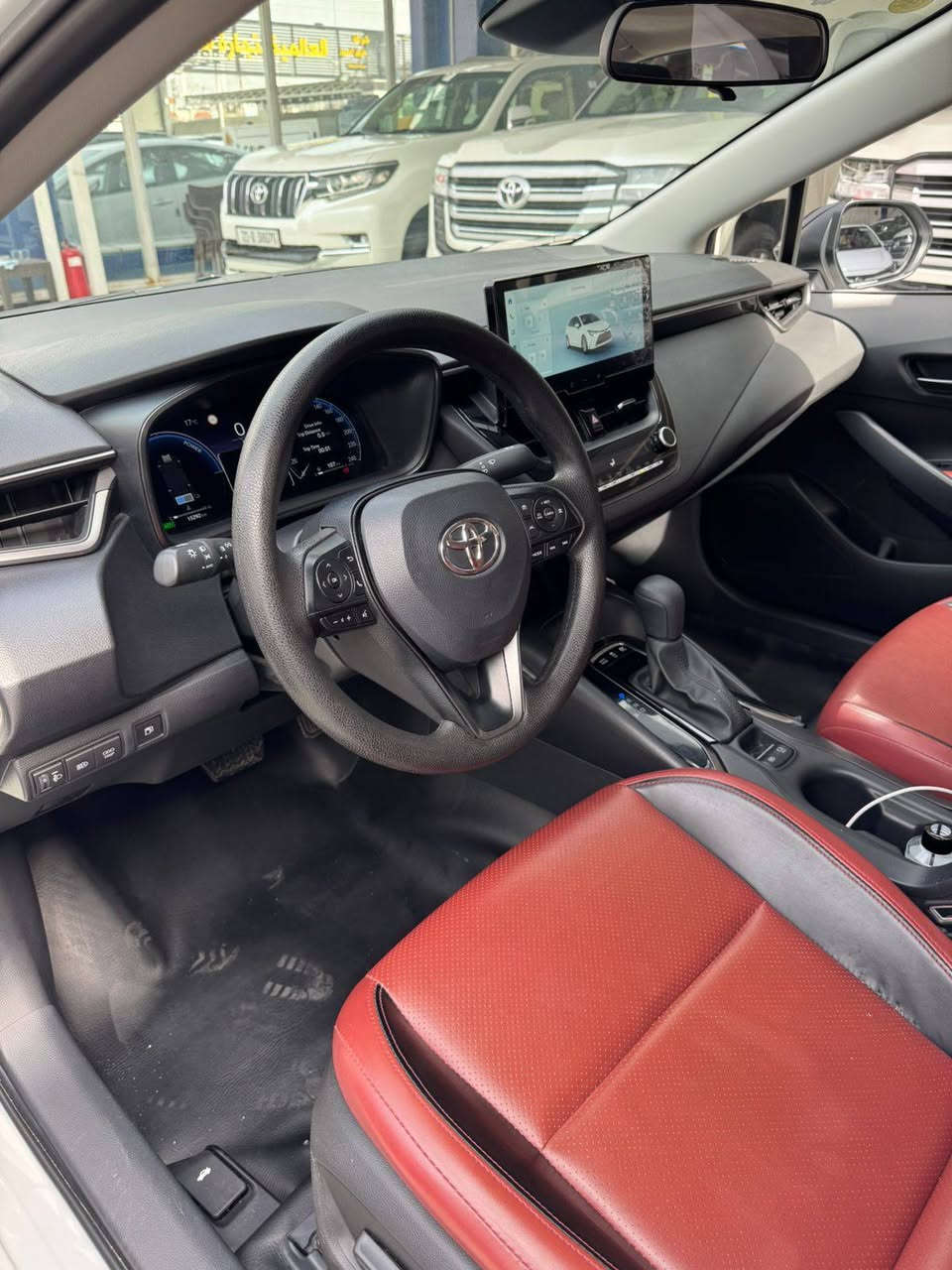 كورلا خليجي هايبرد
مكفوله من صبغ أو بارد 
هايبرد بانزين 
رقم بغداد بسمي 
موديل 25
ماشي 14الف 
بصمه 
فتحه 
جلد لون احمر
كرسي كهرباء
ويل كب اسود كروم 
مكان سياره البياع معرض سيدار 
تلفون *********** اني مكلف بلنشر
