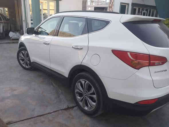 السلام عليكم سنتافي مديل 2013 خليجي  ماشي  135
فول  السونار   بالمنشور السعر 187 $وبيه مجال الاستفسار اتصل 《***********》  《*********** 》 مكاني  دوز  خورماتو
