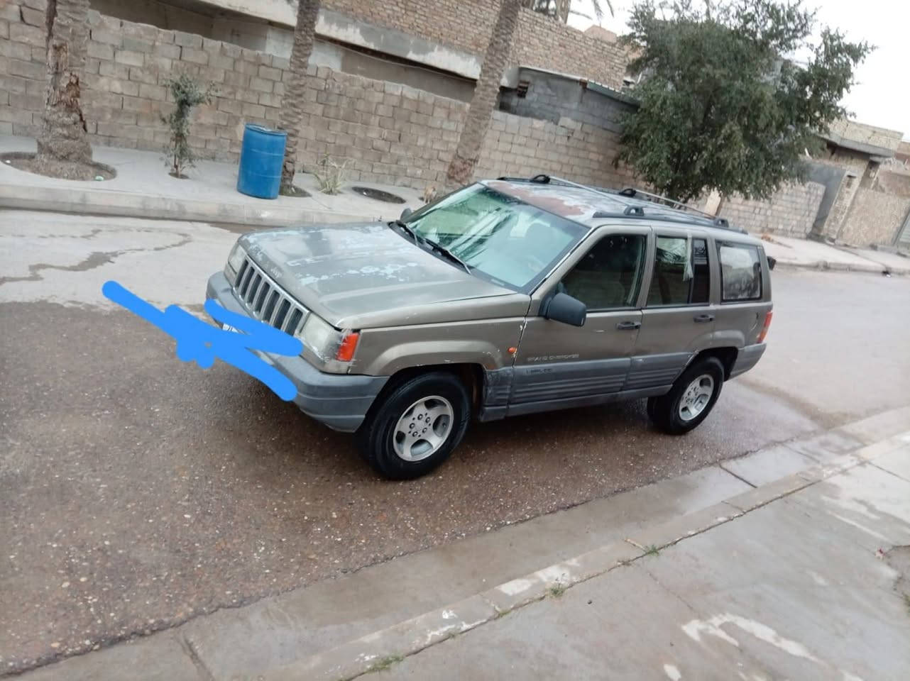 السلام عليكم جيب شيروكي امريكي كراند للبيع موديل 1997 السياره خير من الله كير محرك مبدله جديد بلادي مو محور رقم السياره صلاح الدين الرقم الجديد مشروع وطني تحويل ثاني يوم العنوان الانبار اتصل وبيك خير ودلل ***********
