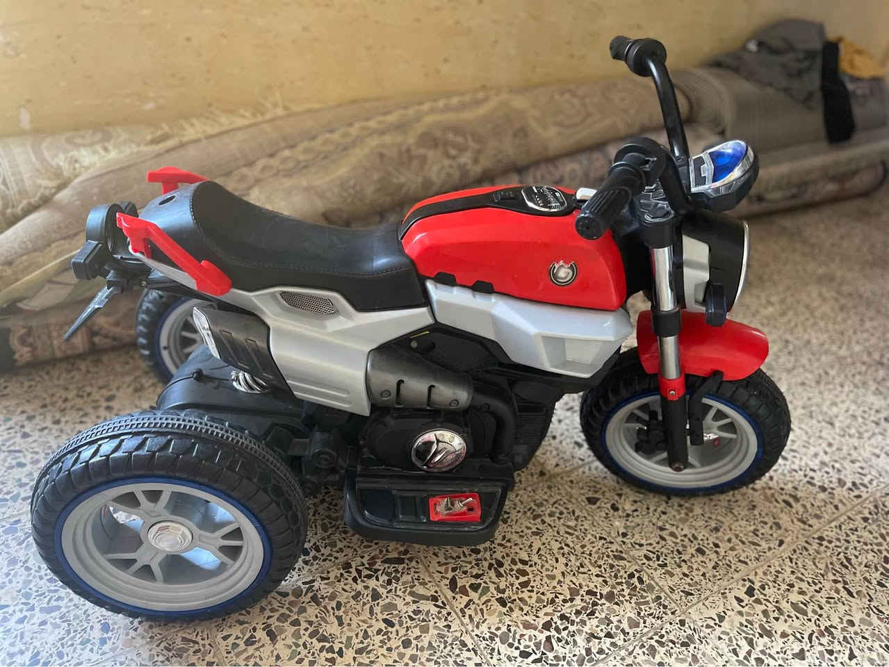 ‎دراجة للبيع نضيفه جدا‎ النجف, العراق


**إذا كنت صاحب هذا الإعلان وتريد حذفه لأي سبب، رجاءا أرسل رسالة إلى الدعم الفني**
