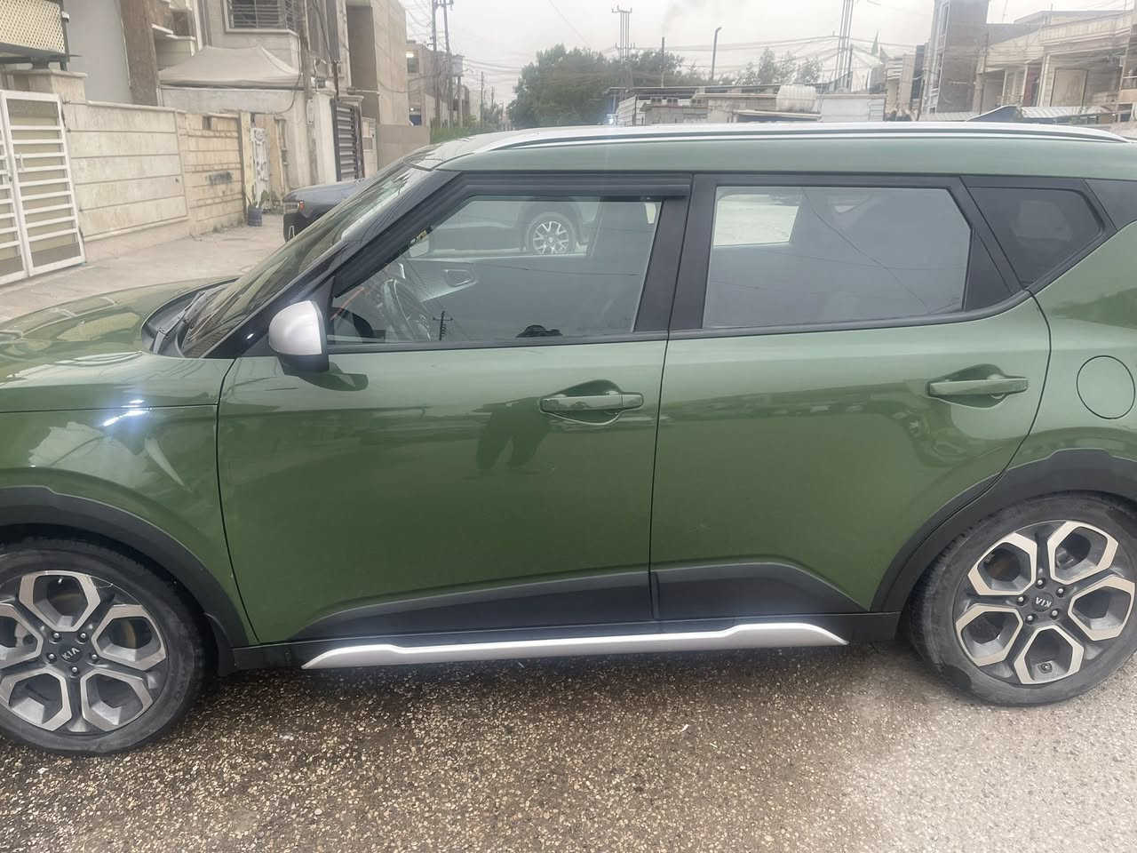 صول 21 xlineلون زيتوني المميز محرك 2000دوش حادث حافة الجاملغ كلش بسيط حافة الباب وحافة البنيد بدون ايرباك حجر بيئة بلادي السيارة بدون نقص رقم اربيل باسمي ماشية 51ميل مكان بغداد حي الاعلام السعر 160 للاستفسار *********** ابو يزن ملاحظة صور الحادث مرفقة
